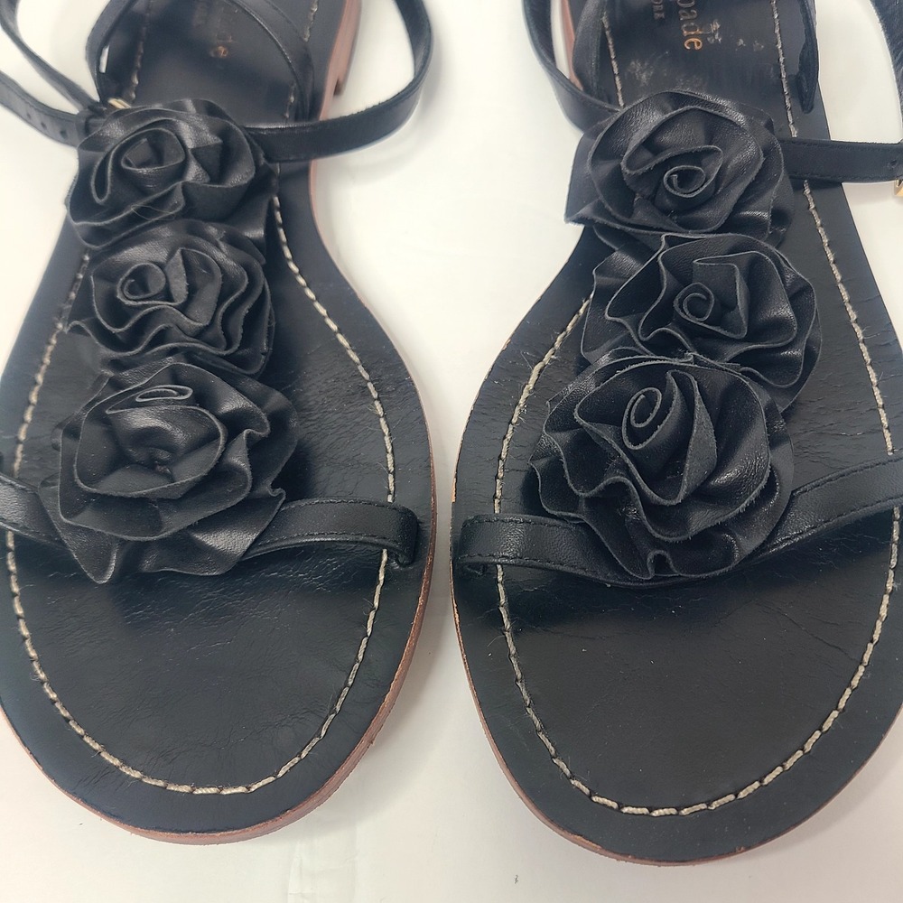 Kate Spade New York Caryl Black Leather Rosette Flower Flat Sandals Size 9.5